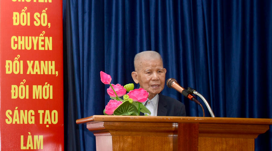 Hội[-]thảo[-]quốc[-]tế[-]tổng[-]kết[-]Dự[-]&aacute;n[-]&ldquo;&Ocirc;[-]nhiễm[-]kh&ocirc;ng[-]kh&iacute;[-]v&agrave;[-]đốt[-]ngo&agrave;i[-]trời[-]trong[-]n&ocirc;ng[-]nghiệp[-]tại[-]Việt[-]Nam&rdquo;.